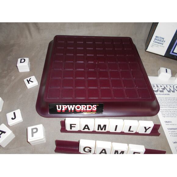 Vintage 1983 Upwords Milton Bradley #4312 Complete 3-Dimensional Word Game - Picture 4 of 10